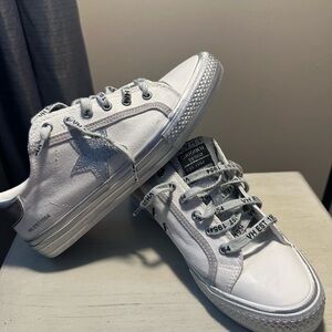 Vintage Havana White Canvas Star Sneakers with Silver Glitter Accent